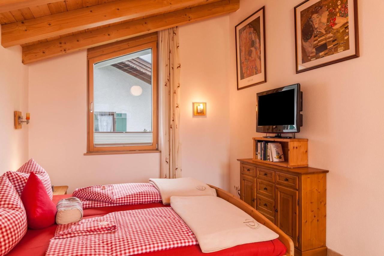 Das Bergzeit Farchant Extérieur photo